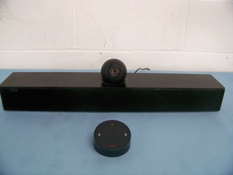 AMX ACV-5100 Acendo Vibe Conferencing Soundbar with Integrated Webcam and Bluetooth Remote Accessory (Black)