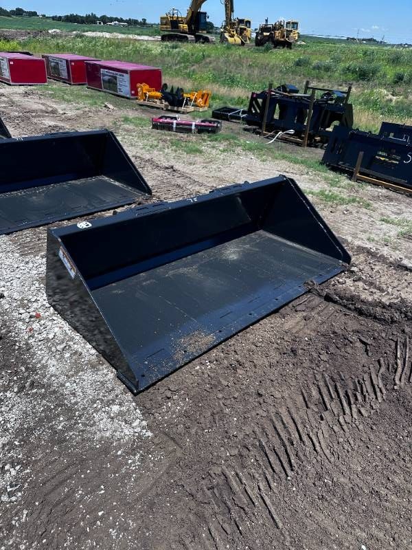 Track Duty Bucket WOLVERINE 2026 Unused TDB-11-78W
