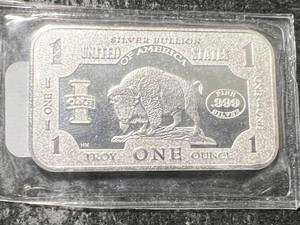 1 TROY OZ .999 FINE SILVER BISON BAR