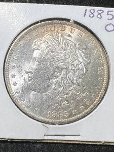 1885-O US MORGAN SILVER DOLLAR