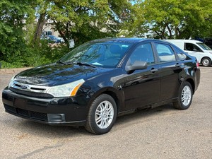 2010 FORD FOCUS SE 98k Miles (NO RESERVE)