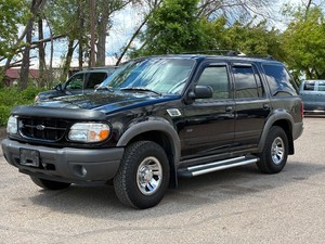 2000 FORD EXPLORER XLS 2 Owner  85k Miles  4x4  No Accidents Reported (NO RESERVE)