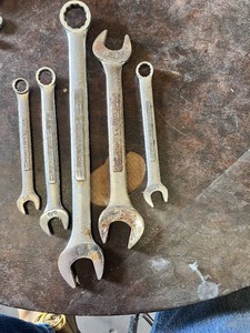 Craftsman Combination Wrenches Including 1 Inch, 1516 Inch, 58 Inch, 12 Inch and 14MM Wrenches