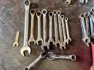 Lot of Combination Wrenches Including KAL-3226, Stanley, Thorsen, Hart and Pittsburgh Brands in SAE and Metric Sizes