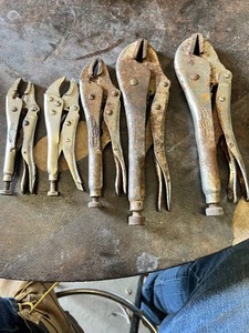Vise-Grip Style Locking Pliers