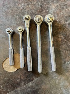 Lot of 5 Ratchets