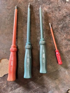 Lot of 4 Insulated Screwdrivers Including 1000V Rated Models