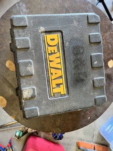 DeWalt DW073 18V Self-Leveling Rotary Laser Level with Case