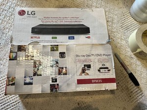 LG BPM35 Wireless Streaming Blu-ray DiscDVD Player