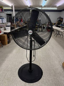 Central Machinery 30 Pedestal High Velocity Shop Fan