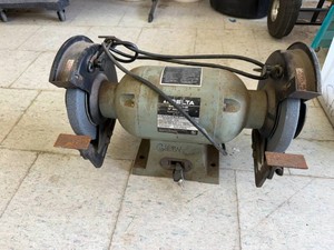 Delta 10 Bench Grinder Model 23-980
