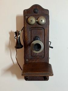 Vintage Antique 1900s KELLOGG OAK WALL CRANK PHONE