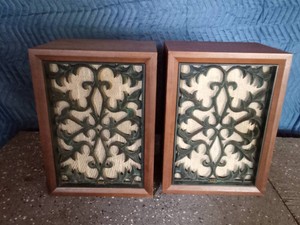7 Canal high fidelity solid wood speakers