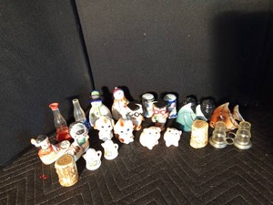Lot of salt & pepper shakers including Loftin