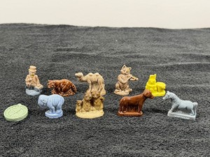 10 - Collectible Miniature Wade of England Figurines