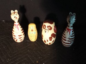 4 Nesting dolls - cats and dogs