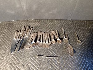 Tudor Plate, Oneida Community silverware
