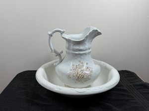 Victorian ironstone wash pitcher and bowl set