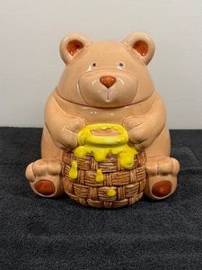 vintage Russ Berrie & Co. ceramic honey bear cookie jar.