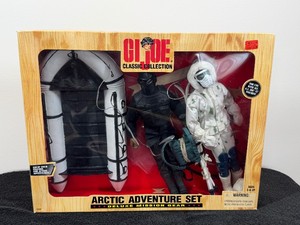 1998 Hasbro G.I. Joe Classic Collection Arctic Adventure Set (Deluxe Mission Gear). With 2 Figurines, Accessories and Raft