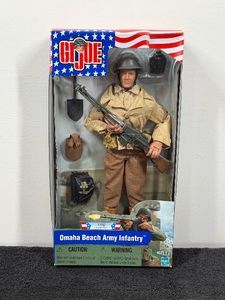 2001 Hasbro G.I. Joe D-Day Collection Omaha Beach Army Infantry
