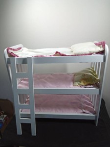 Doll bunk bed with 3 beds