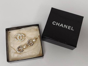 Lot of Vintage Chanel Brooches