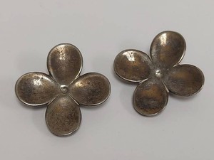 Angela Cummings Studio Four Petal Flower Clip Earrings Pair