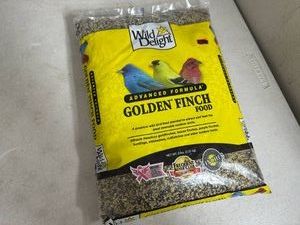 New 5 lb Bag of Wild Delight Bird Seed