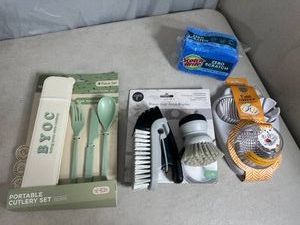 New Egg Slicer, Kitchen Cleaning Brushes, Cutlery Set, and More