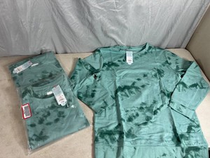 3 New Youth Long Sleeve Shirts - Size L Husky (1214)
