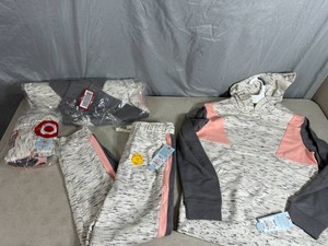2 New Sets of Youth Sweatshirts and Sweatpants - Size Medium
