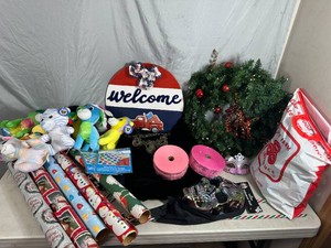 LED Wreath, USA Sign, Raffle Tickets, and More