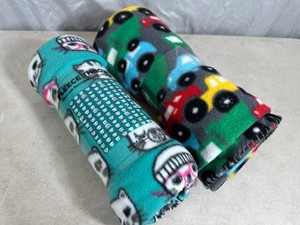 2 New Throw Blankets