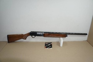 1985 Browning B-80 12 Gauge Semi-Auto Shotgun - 26 Improved Cylinder Barrel