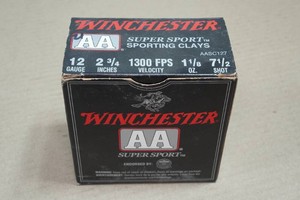 21 Winchester AA Super Sport 12 Gauge 2-34 7.5 Shot Shotshells