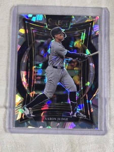 Aaron Judge 2025 Panini Select Cracked Ice Prizm #26 - New York Baseball Card