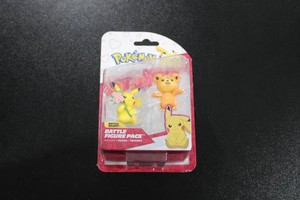 Pokemon Battle Figure Pack  Pikachu & Teddiursa