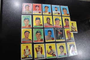 1958 Topps Baseball Card Lot  21 Cards Low Grade