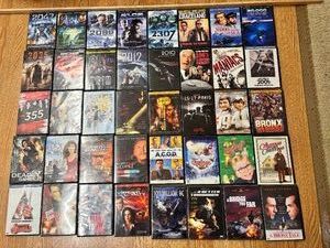 Giant DVD Collection #22 - 2012, 1408, A Christmas Carol