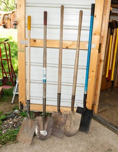 Set of 5 Assorted Shovels