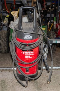 Husky 1650 PSI Power Washer