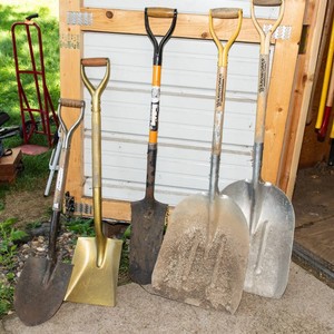 Set of 5 Assorted Shovels