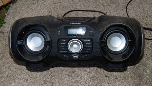 Toshiba Portable Bluetooth Boombox CDUSBFM Stereo