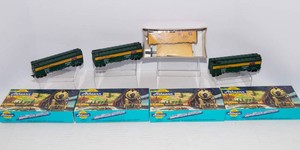 Athearn HO Scale Model Train Car Collection  Set of 4 Boxed Cars #3