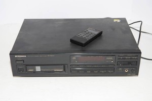 Pioneer PD-M601 Multi-Play Compact Disc Player with Remote