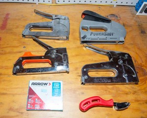 Staple Guns & Staple Remover