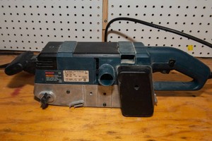 Bosch 1274DVS Belt Sander
