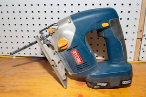 Ryobi OJ1802 Cordless Jigsaw with Battery