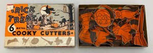 Vintage Trick Or Treat Cookie Cutters In Original Box